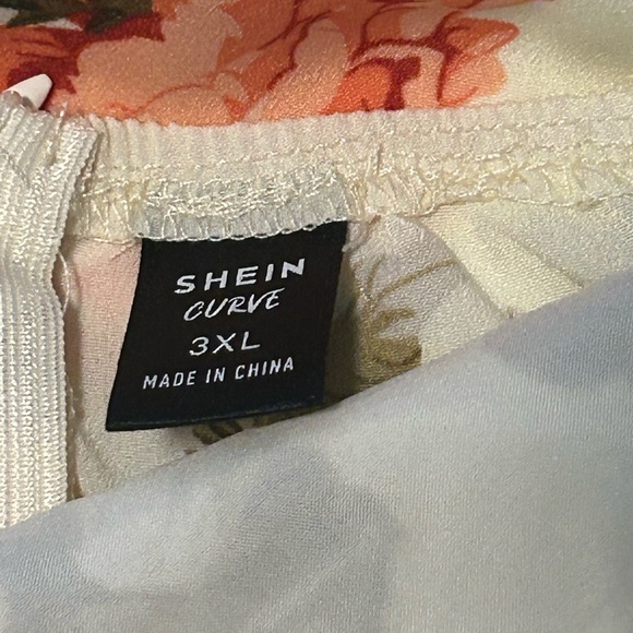 SHEIN 3X floral dress never worn - Picture 4 of 5